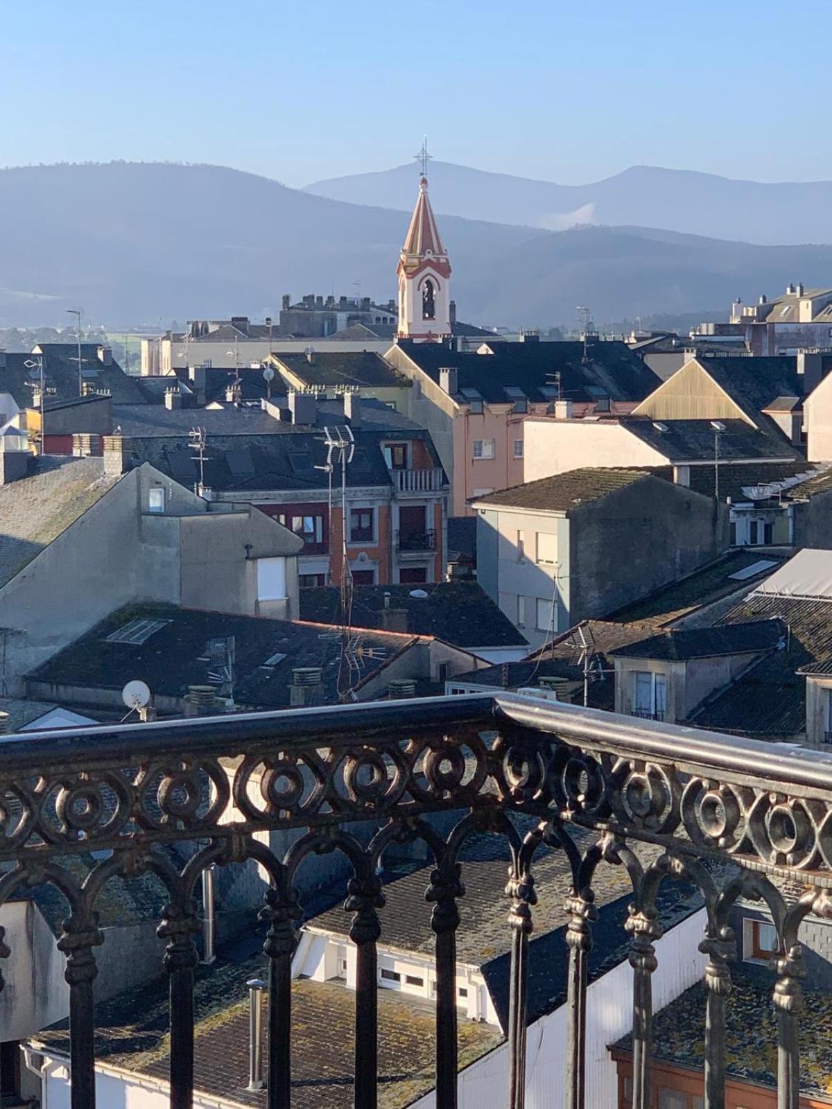 Moderno Piso Con La Mejor Terraza De Ribadeo Y Vistas Maravillosas Exterior foto