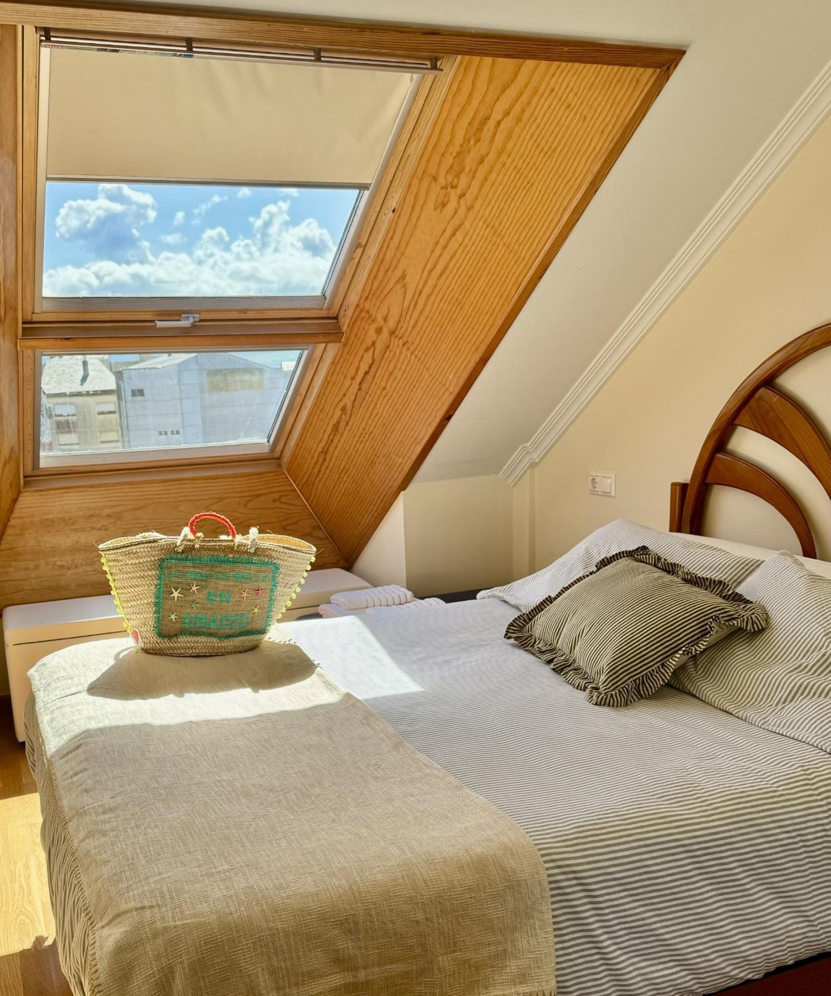 Moderno Piso Con La Mejor Terraza De Ribadeo Y Vistas Maravillosas Exterior foto